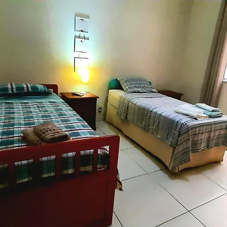 Copacabana Beach Homestay-2